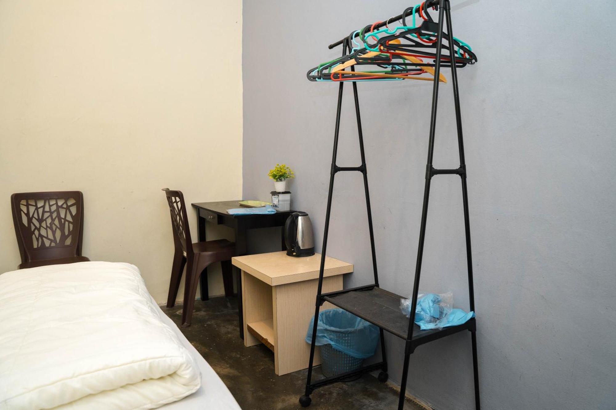 Homestay 5 Minute Walk To Hukm クアラルンプール エクステリア 写真